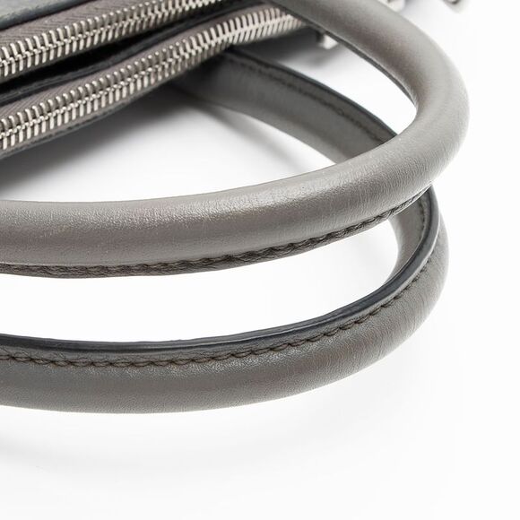 Prada Vitello Daino Shopping Tote - Picture 11 of 15